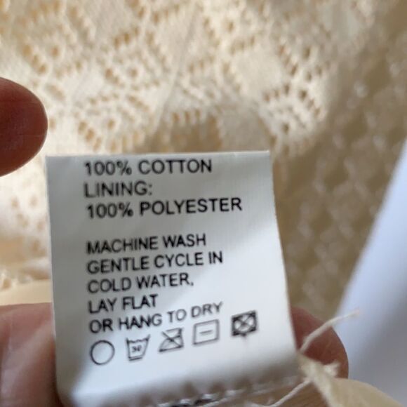 Momma tried by Judith March size large dress w/embroidery detail & bell sleeves - Picture 8 of 9